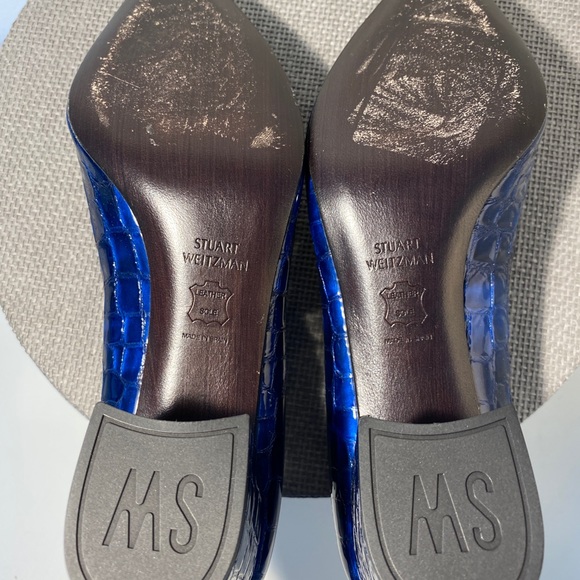 NWOB Stuart Weitzman Croc Embossed Block Heel Pump - Picture 8 of 8